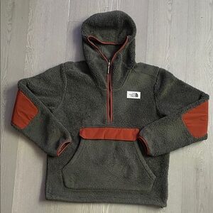 The North Face Campshire fleece deep pile pullover hoodie